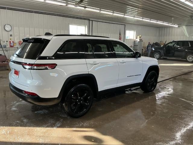 2023 Jeep Grand Cherokee Altitude 4x4