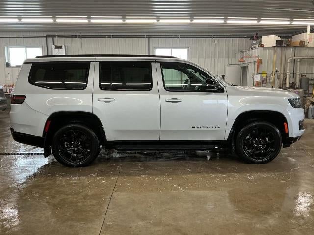 2023 Jeep Wagoneer Series II Carbide 4x4