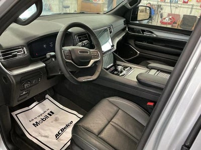 2023 Jeep Wagoneer Series II Carbide 4x4