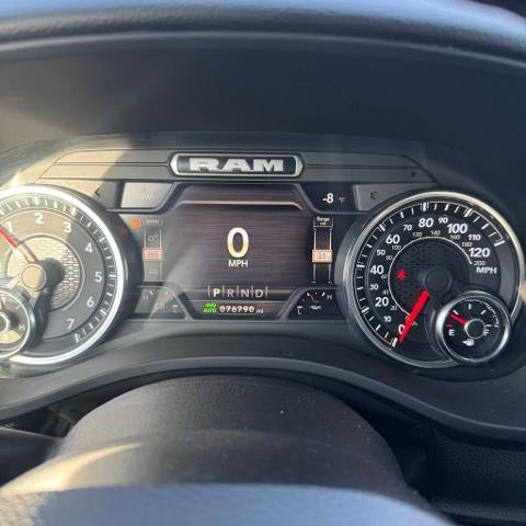 2022 RAM 1500 Big Horn 4x4 Crew Cab 5'7" Box