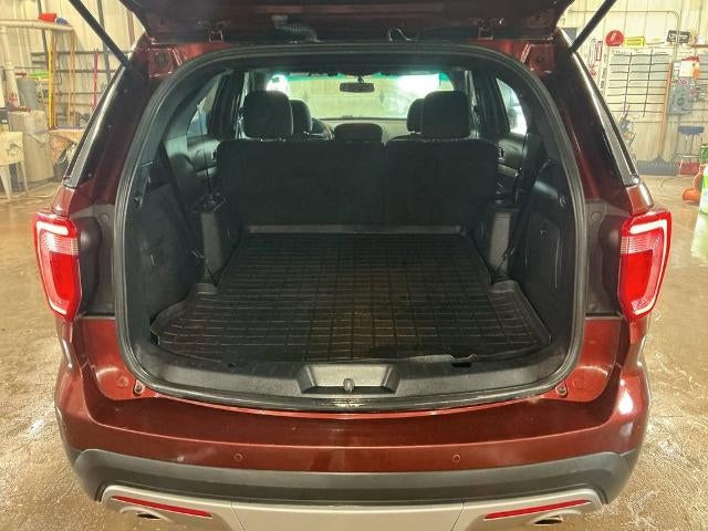 2016 Ford Explorer 4WD 4dr XLT