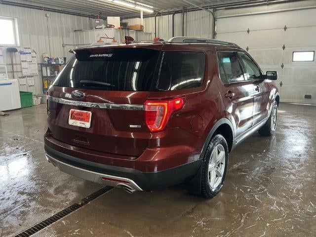 2016 Ford Explorer 4WD 4dr XLT