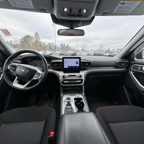 2024 Ford Explorer XLT 4WD