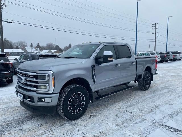 2023 Ford Super Duty F-250 SRW XL 4WD Crew Cab 6.75' Box
