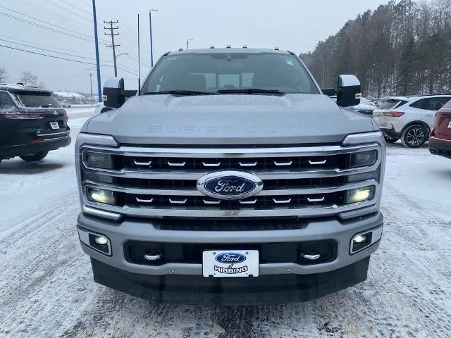 2023 Ford Super Duty F-250 SRW XL 4WD Crew Cab 6.75' Box