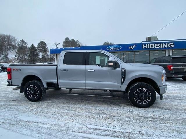 2023 Ford Super Duty F-250 SRW XL 4WD Crew Cab 6.75' Box