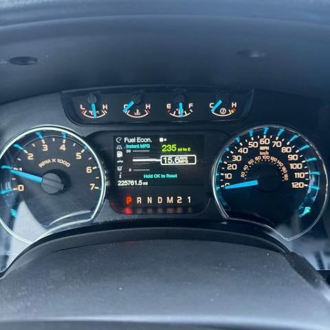 2011 Ford F-150 4WD SuperCab 6-1/2 Ft Box XL