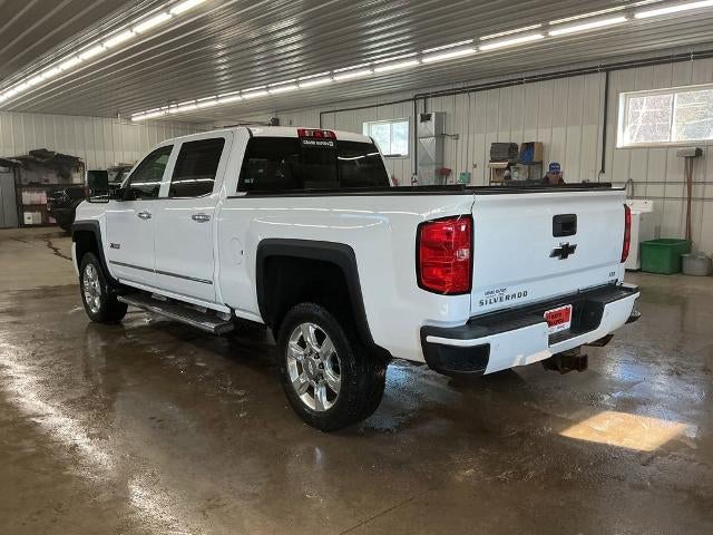 2017 Chevrolet Silverado 2500 HD Crew Cab Standard Box 4-Wheel Drive LTZ