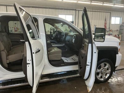 2017 Chevrolet Silverado 2500 HD Crew Cab Standard Box 4-Wheel Drive LTZ