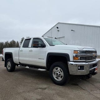 2016 Chevrolet Silverado 2500 HD Double Cab Standard Box 4-Wheel Drive LT