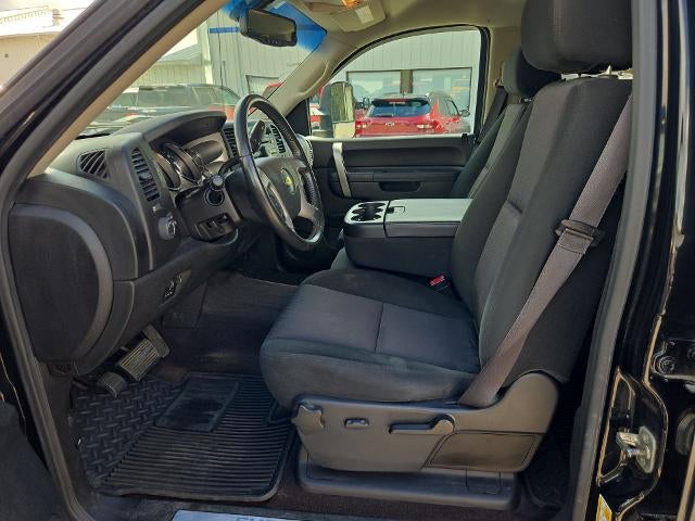 2014 Chevrolet Silverado 3500 HD Crew Cab Standard Box 4-Wheel Drive Single Rear Wheel LT