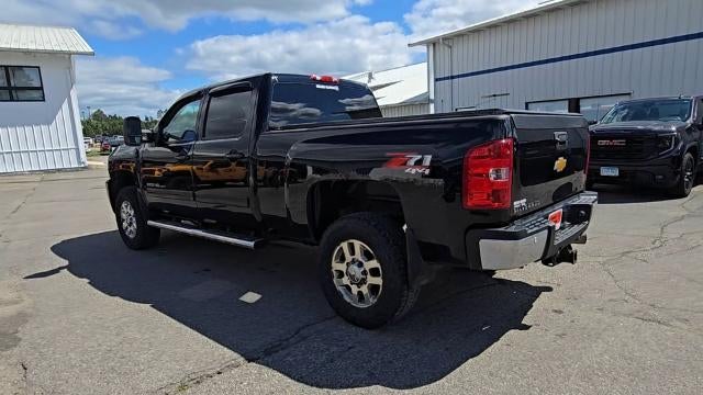 2014 Chevrolet Silverado 3500 HD Crew Cab Standard Box 4-Wheel Drive Single Rear Wheel LT