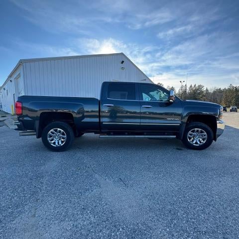 2019 Chevrolet Silverado 3500 HD Crew Cab Standard Box 4-Wheel Drive LTZ