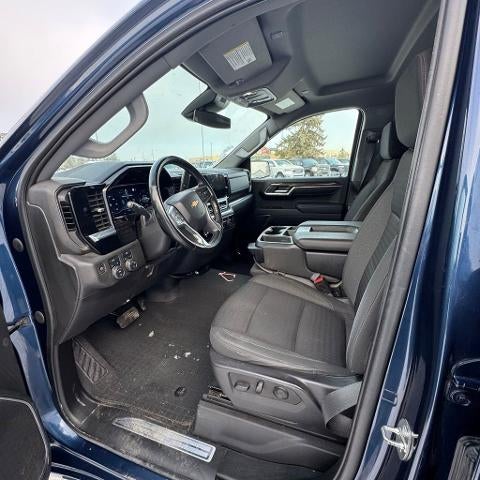 2023 Chevrolet Silverado 1500 Crew Cab Short Box 4-Wheel Drive LT 2FL