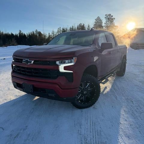 2023 Chevrolet Silverado 1500 Crew Cab Short Box 4-Wheel Drive RST