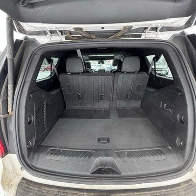 2023 GMC Yukon XL 4WD 4dr SLT