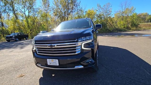 2023 Chevrolet Suburban 4WD High Country