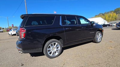 2023 Chevrolet Suburban 4WD High Country