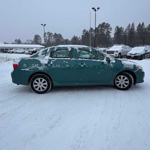 2010 Toyota Corolla 4dr Sdn Man (Natl)