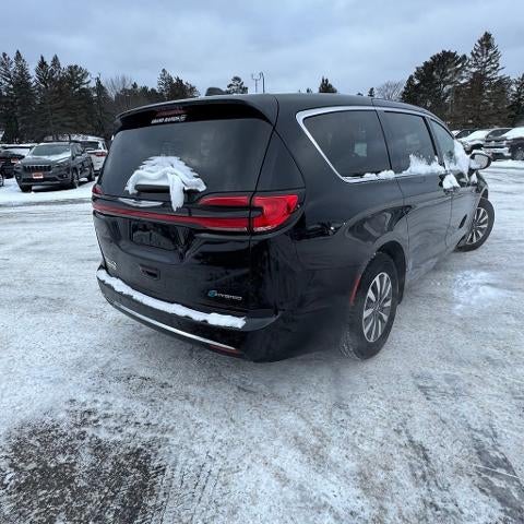 2024 Chrysler Pacifica Hybrid Select FWD