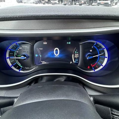 2024 Chrysler Pacifica Hybrid Select FWD