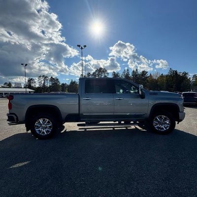 2024 Chevrolet Silverado 3500 HD Crew Cab Standard Box 4-Wheel Drive High Country