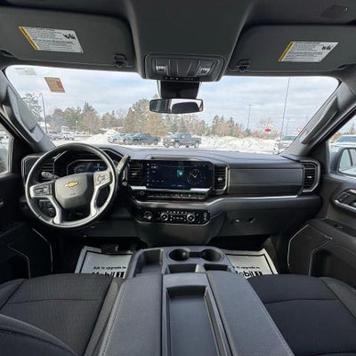 2023 Chevrolet Silverado 1500 Crew Cab Short Box 4-Wheel Drive LT 2FL