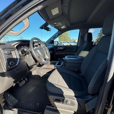 2020 Chevrolet Silverado 1500 Crew Cab Short Box 4-Wheel Drive RST