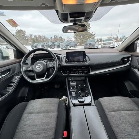 2021 Nissan Rogue AWD SV