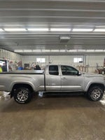 2016 Toyota Tacoma 4WD Access Cab Standard Bed I4 Automatic SR (SE)